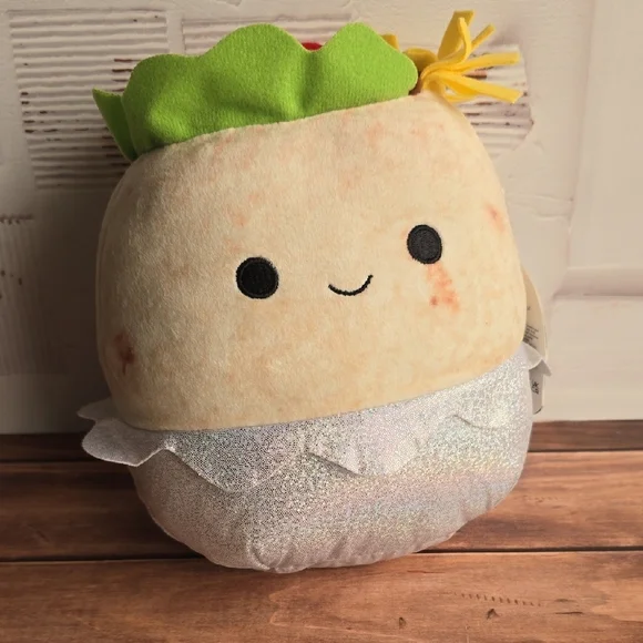 BERNARDO| SQUISHMALLOW  SIVER/CREAM PLUSH TOY - Picture 6 of 6
